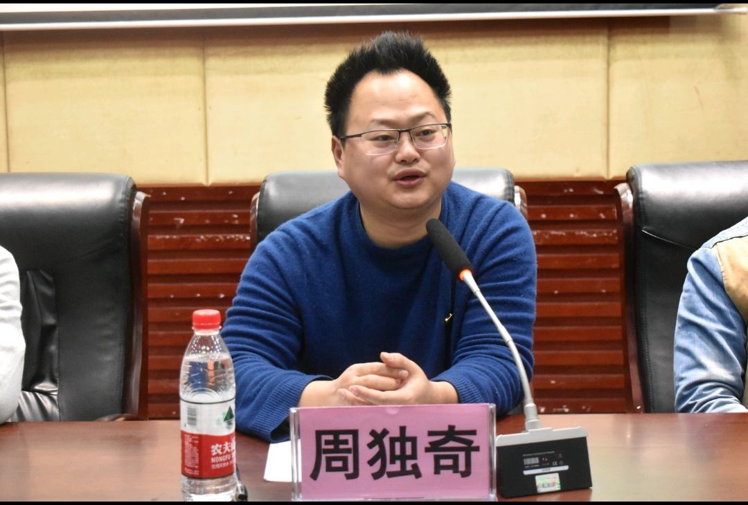 1616599193239068992.jpg 41.jpg