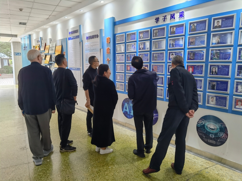 1634391631167092032.jpg 1634391631167092032.jpg