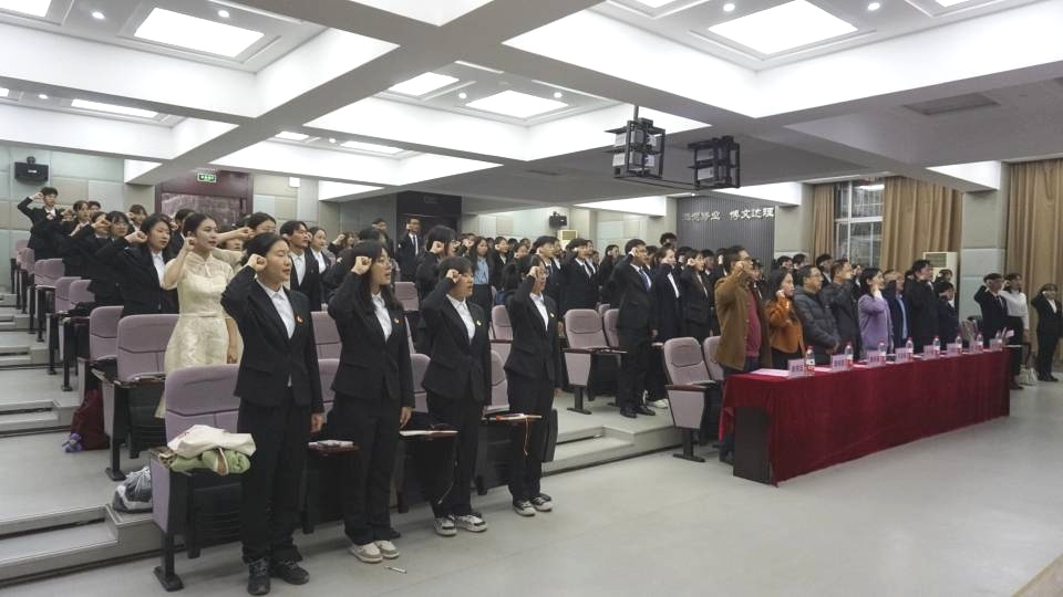 1635940476375096643.jpg 1635940476375096643.jpg