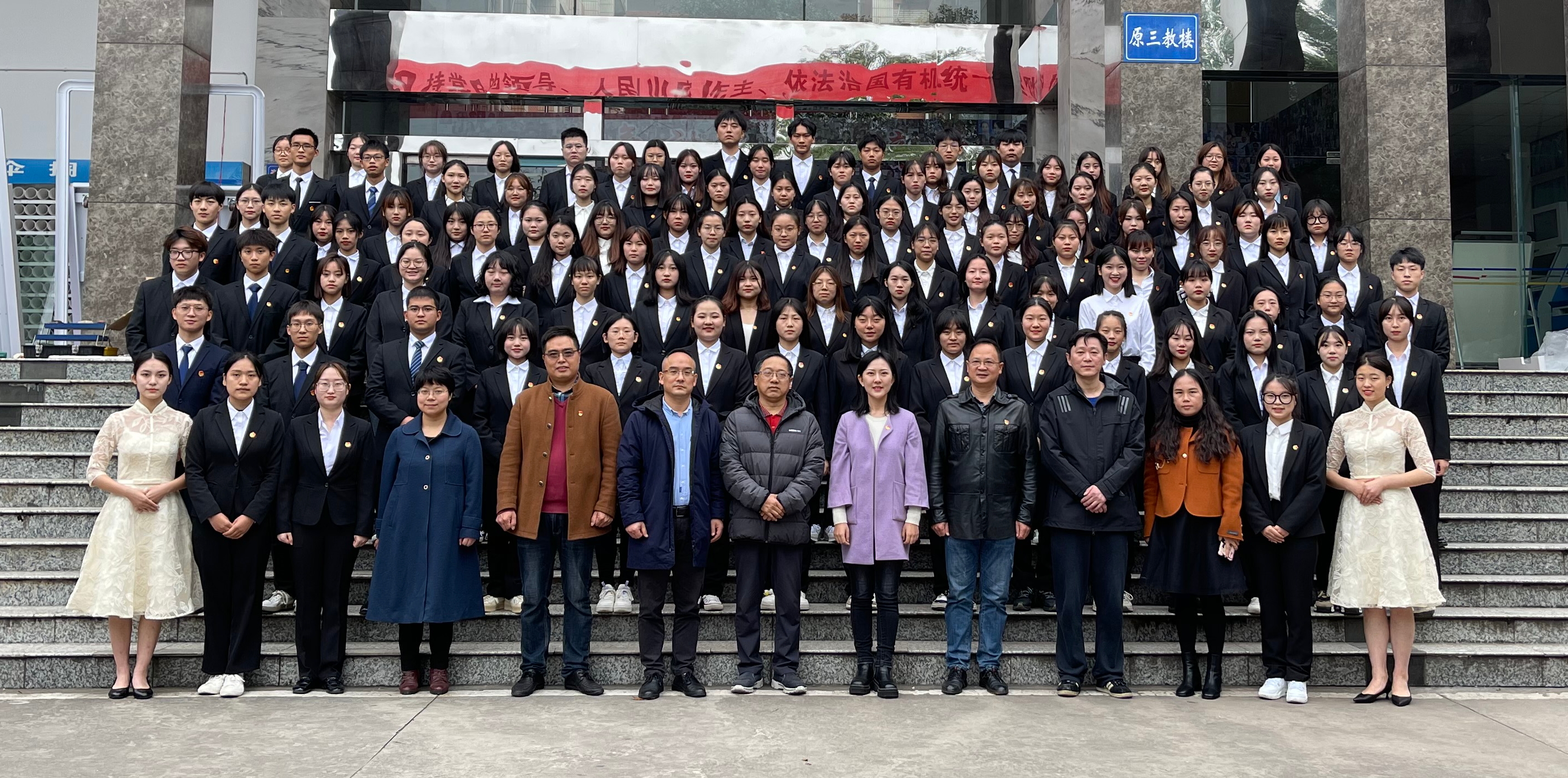 1635940610896011406.jpg 1635940610896011406.jpg