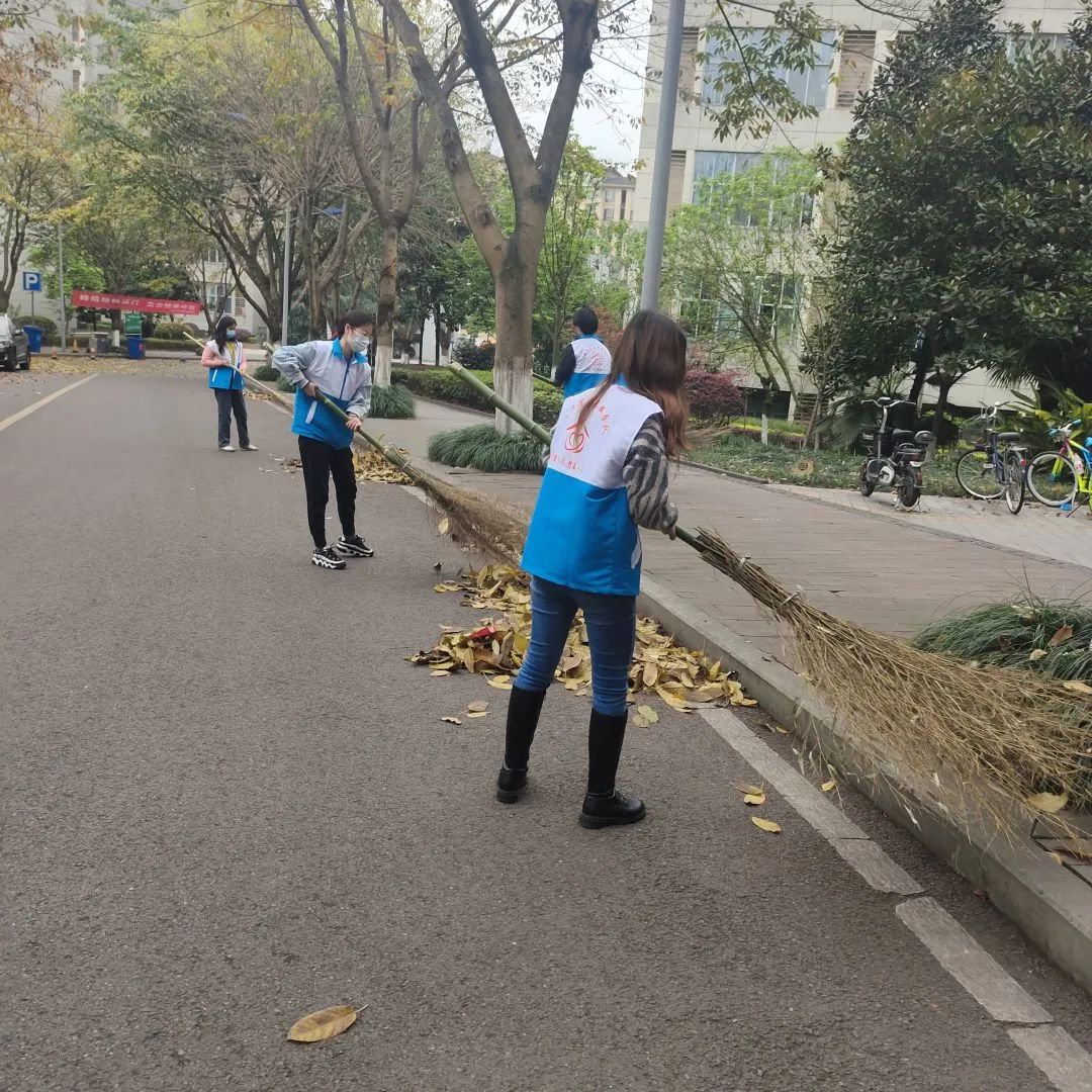 onfl_1648651469802094398.jpg onfl_1648651469802094398.jpg