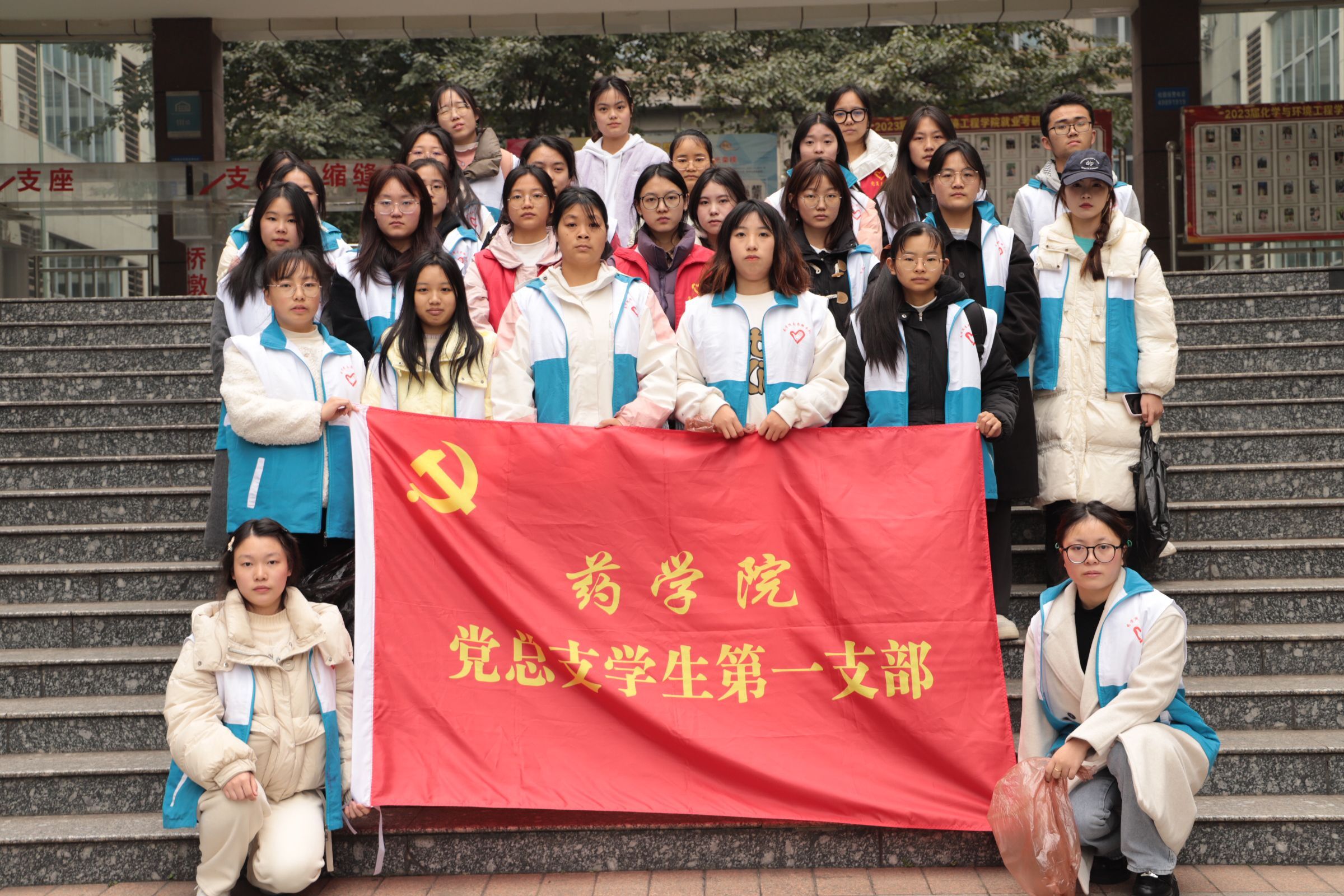 McJQ_1710115901880088272.jpeg McJQ_1710115901880088272.jpeg